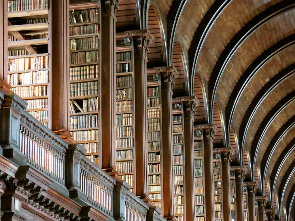 Old Library del Trinity College en Dublin