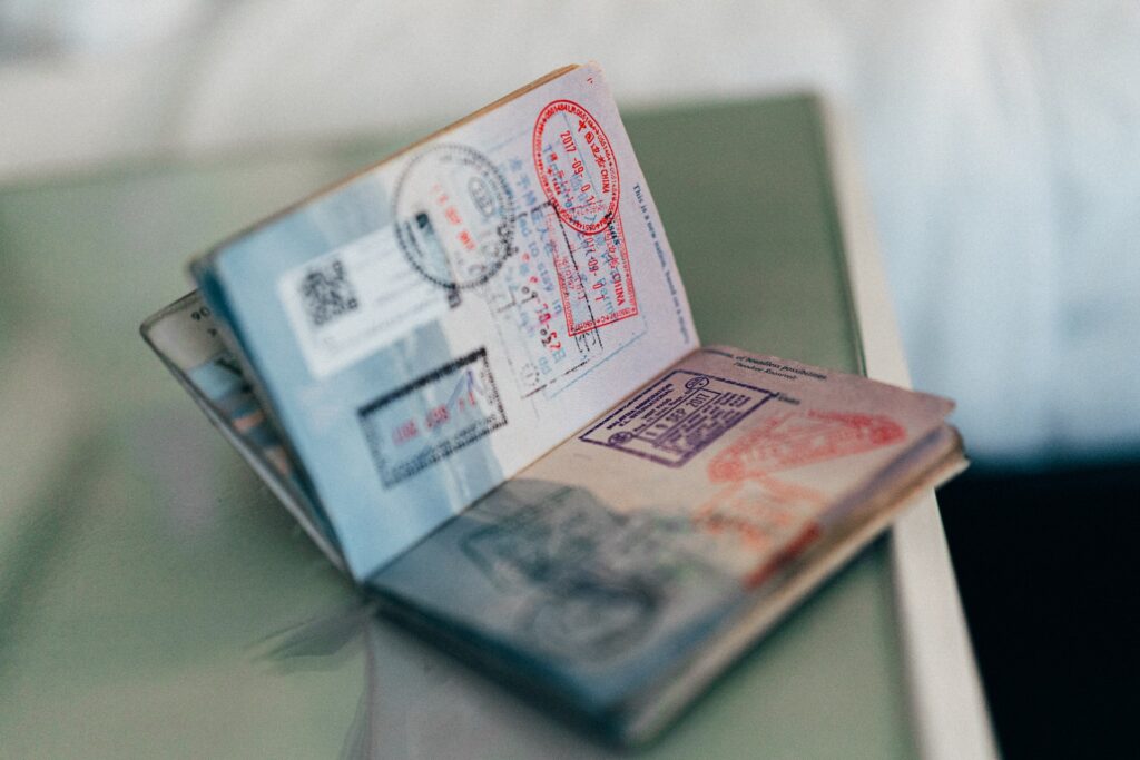 Pasaporte es uno de los documentos que necesitas para viajar al extranjero