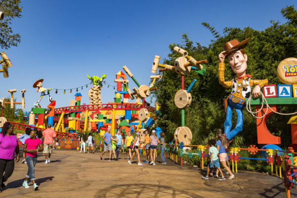 Toy Story Land: Todo lo que puedes hacer