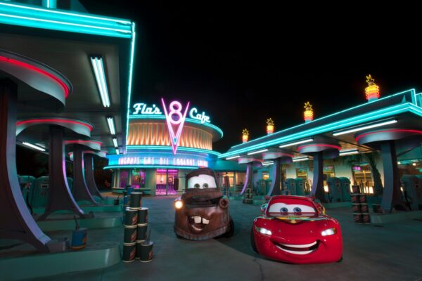 Cars Land: zona temática en Disney California Adventure